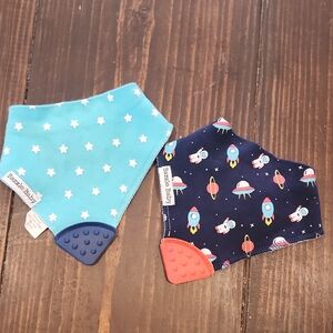Teething Bandana Bib Set